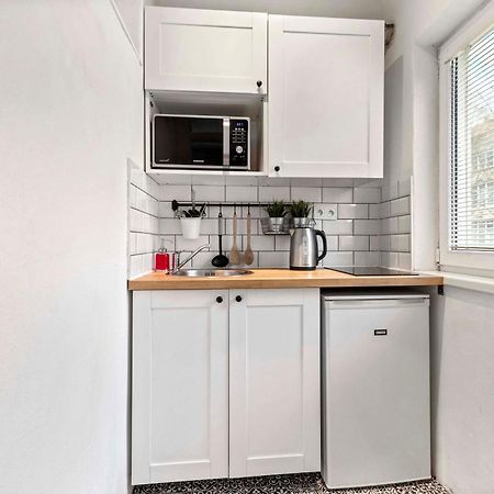 Cosy Studio 10 Min Center Братислава Екстериор снимка