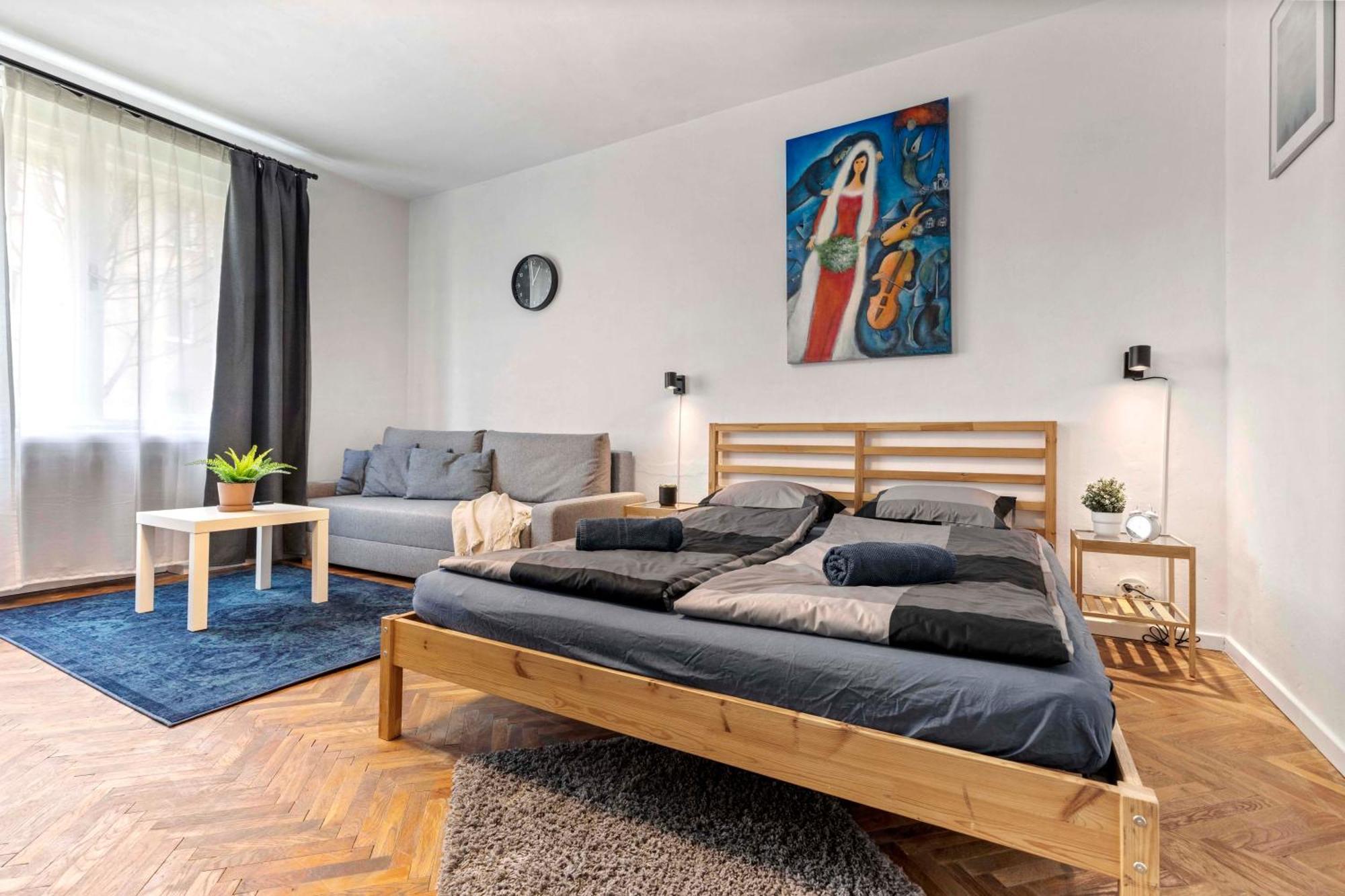 Cosy Studio 10 Min Center Братислава Екстериор снимка