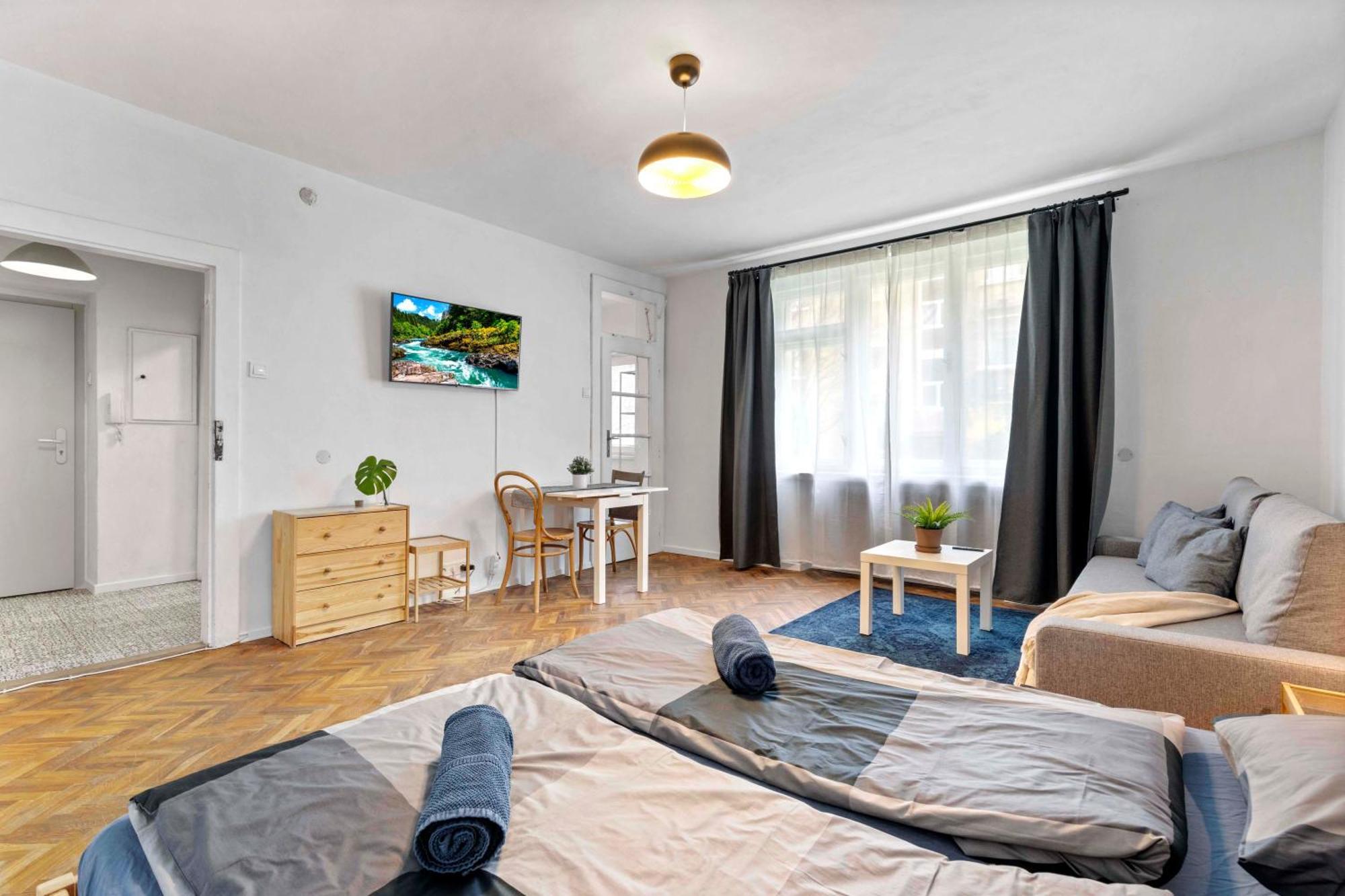 Cosy Studio 10 Min Center Братислава Екстериор снимка